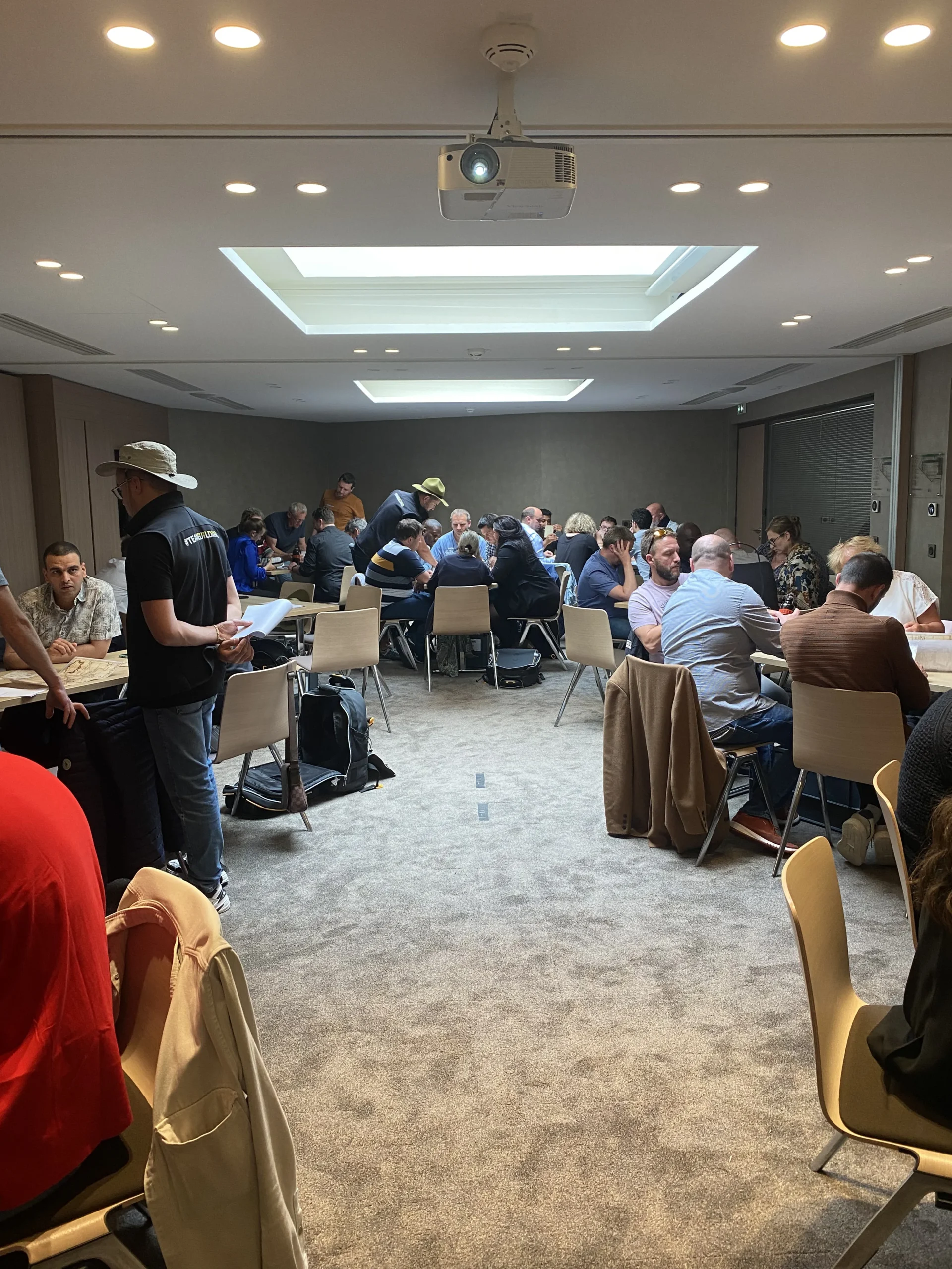Crisis management facilitation crisis management workshop Montreal, Vieux-Port urban outdoor scenario · INNOV'events