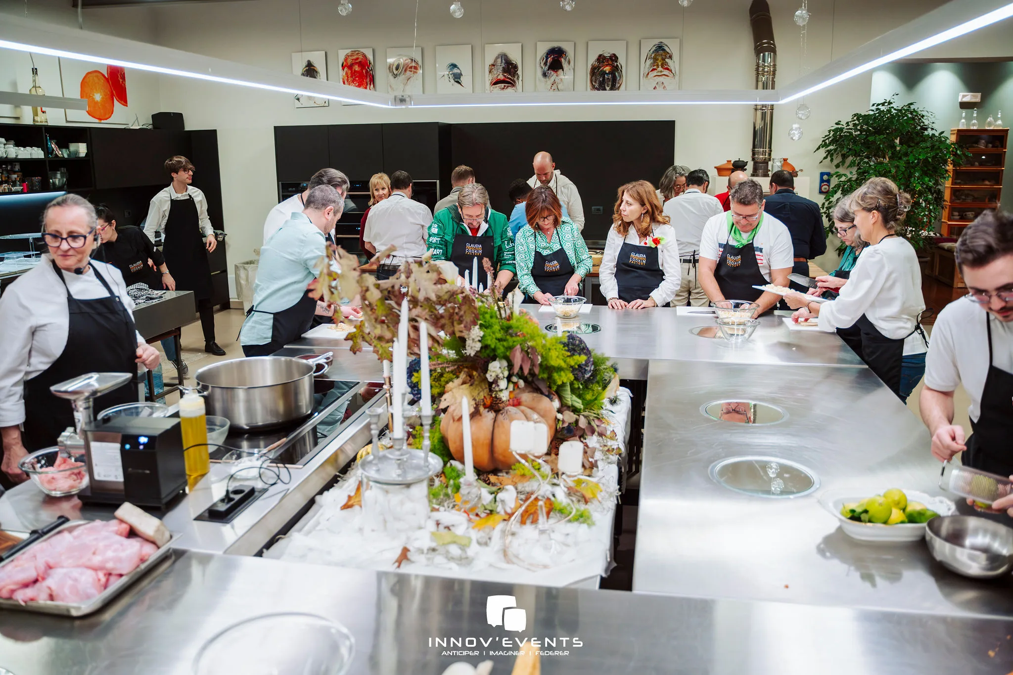 Atelier culinaire style MasterChef entreprise Québec dressage assiettes en équipe · INNOV'events