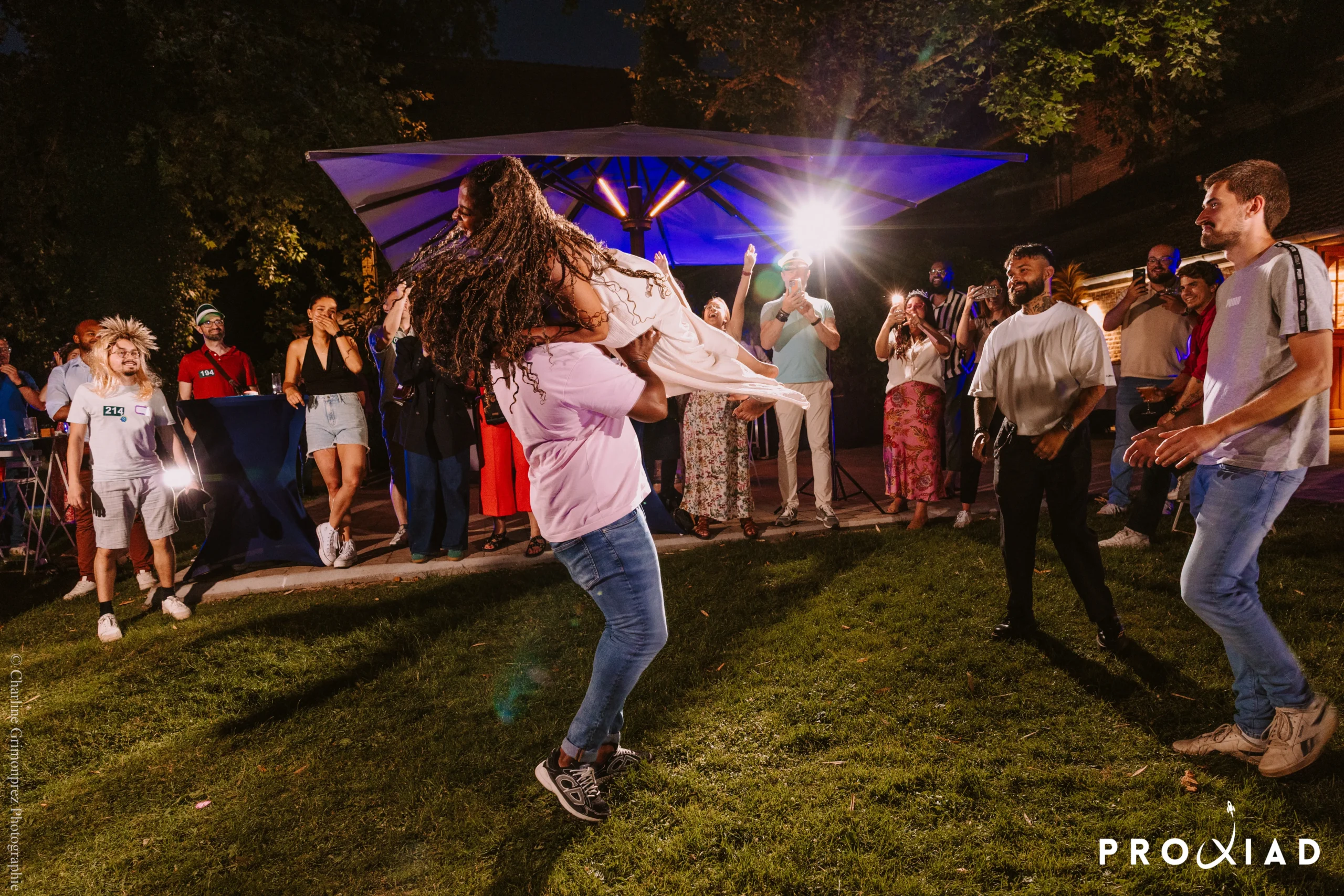 Giant games corporate summer party Laval outdoor team activities · INNOV'events
