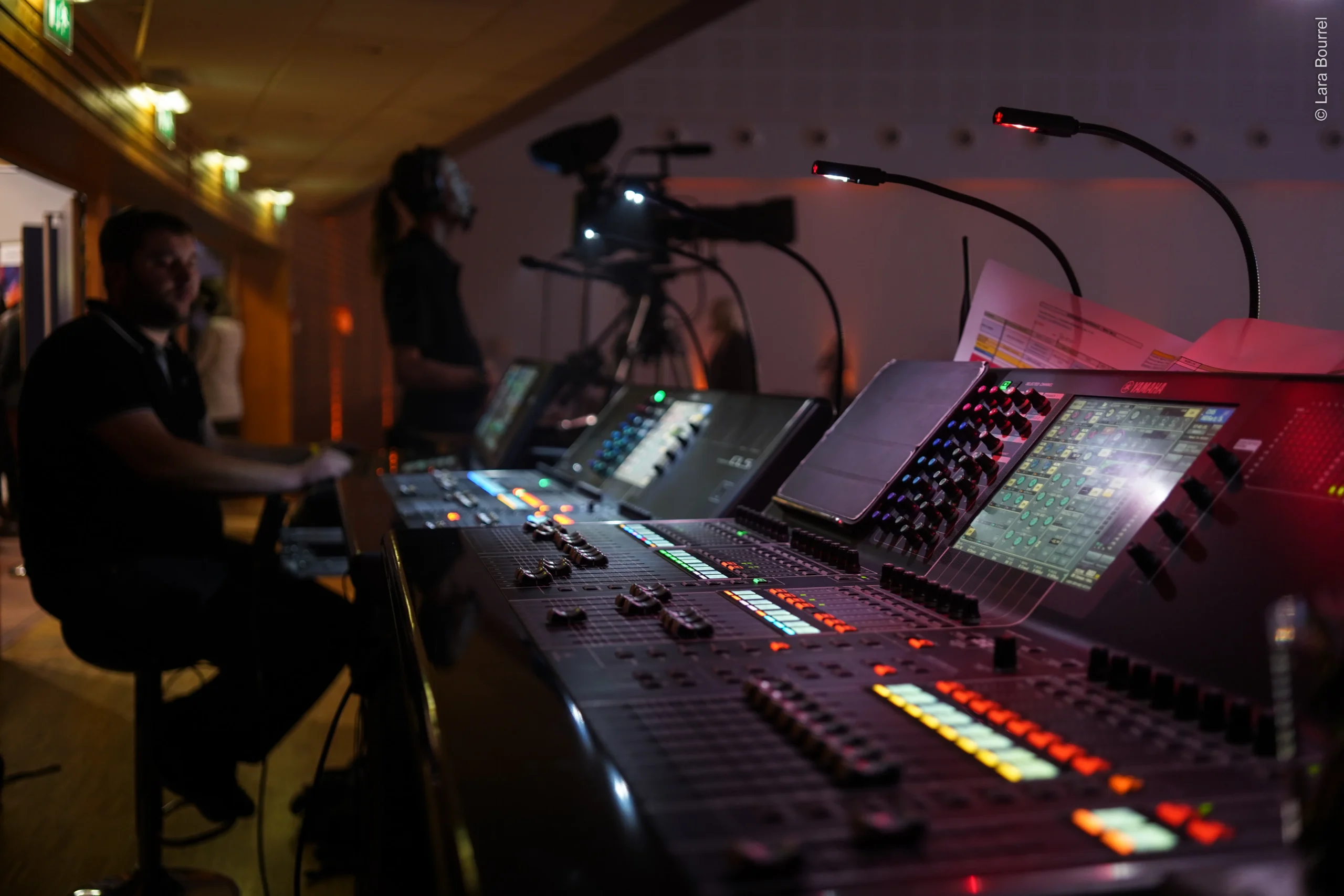 Corporate audiovisual production Laval evening event · INNOV'events