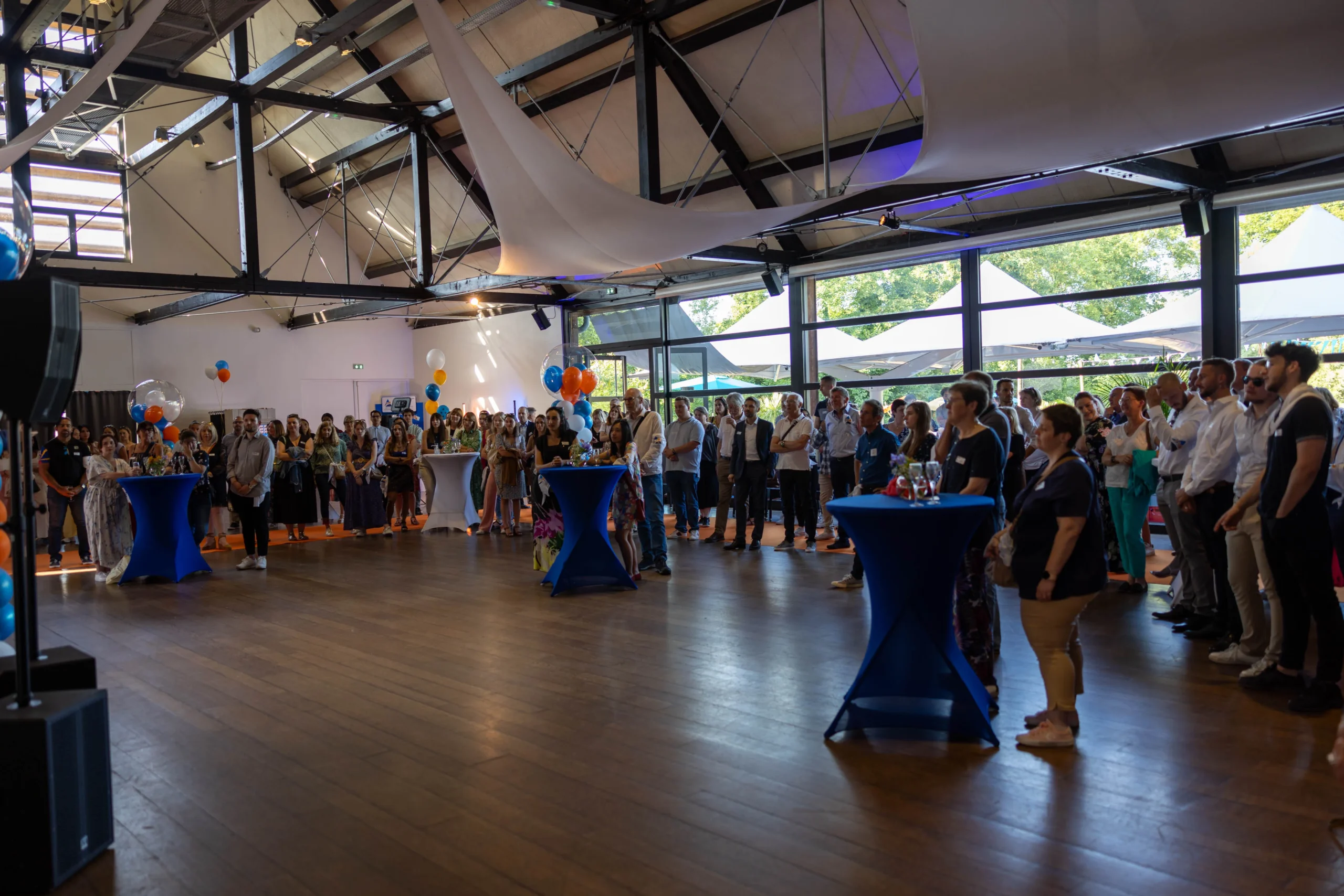 Lieu événementiel atelier de colorimétrie Trois-Rivières vue sur le Saint-Laurent salles modulables · INNOV'events