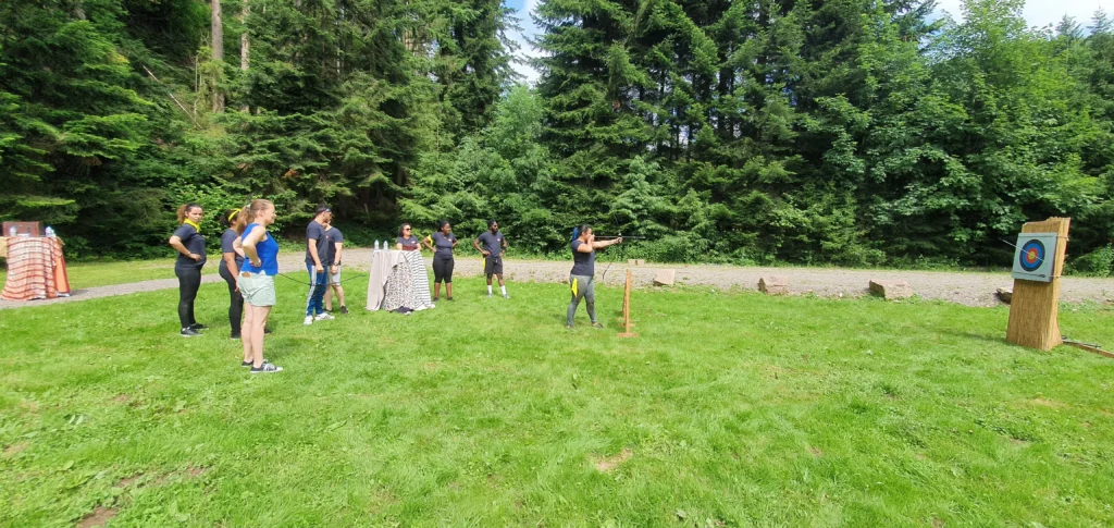 Corporate archery events planned and run in Quebec.