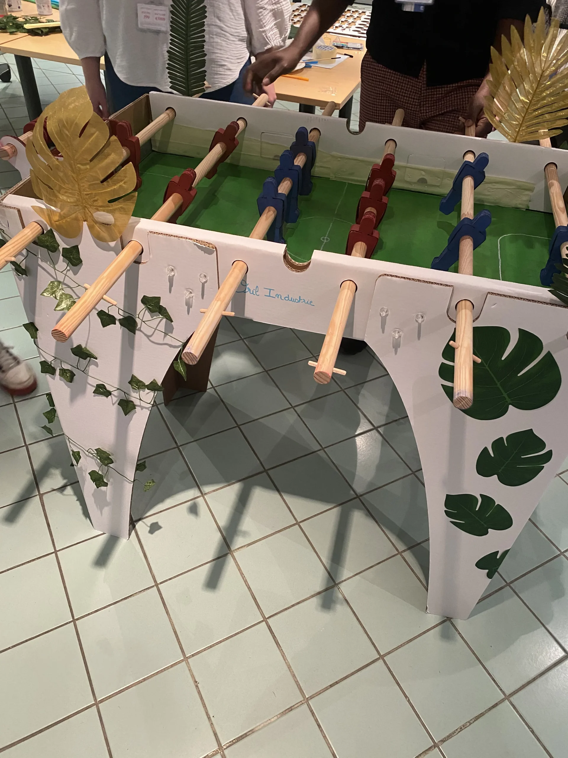 Foosball tournament Laval groups in the final in a flexible room · INNOV'events