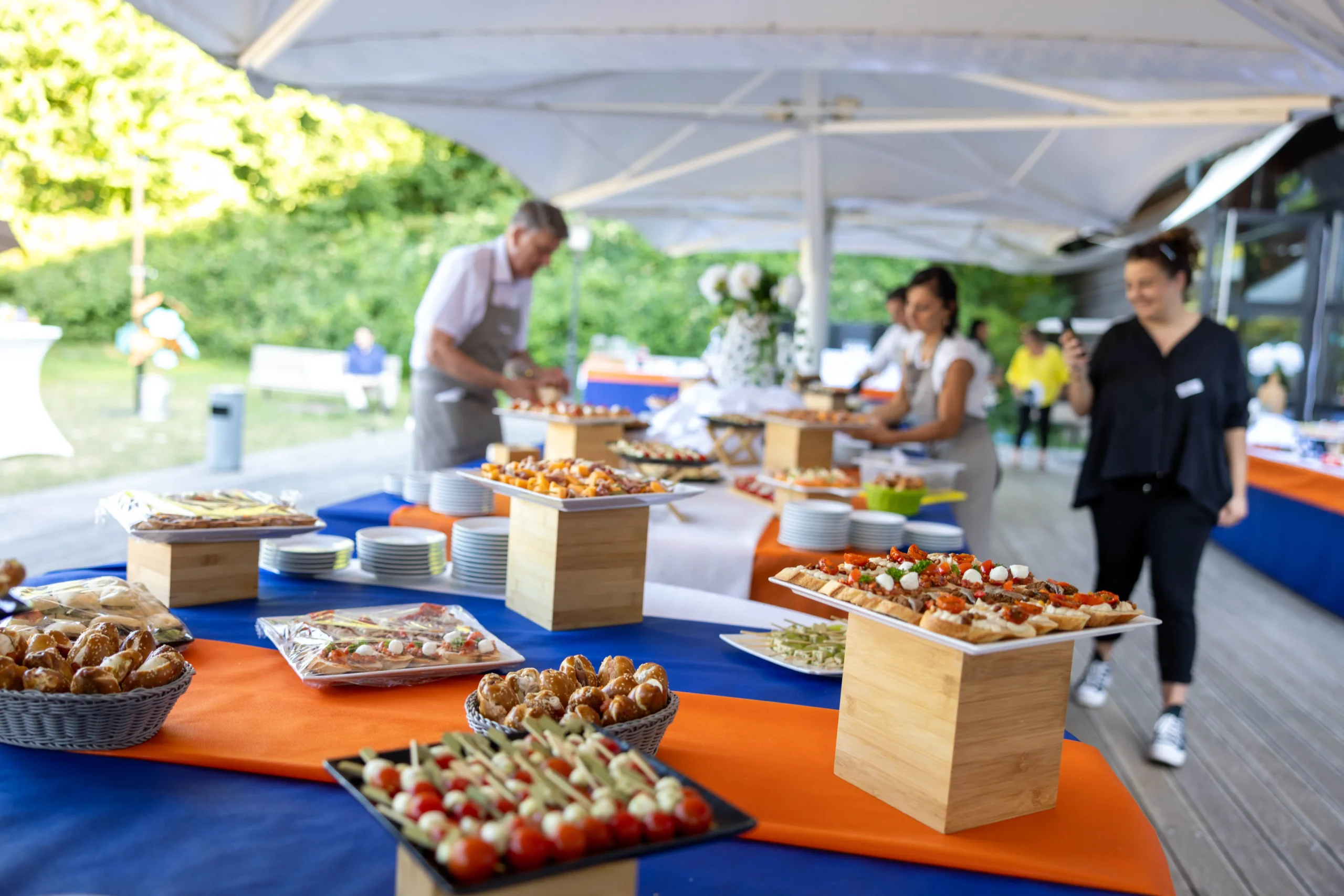 Service traiteur corporatif Trois-Rivières dîner assis Amphithéâtre Cogeco · INNOV'events organisation d'événements