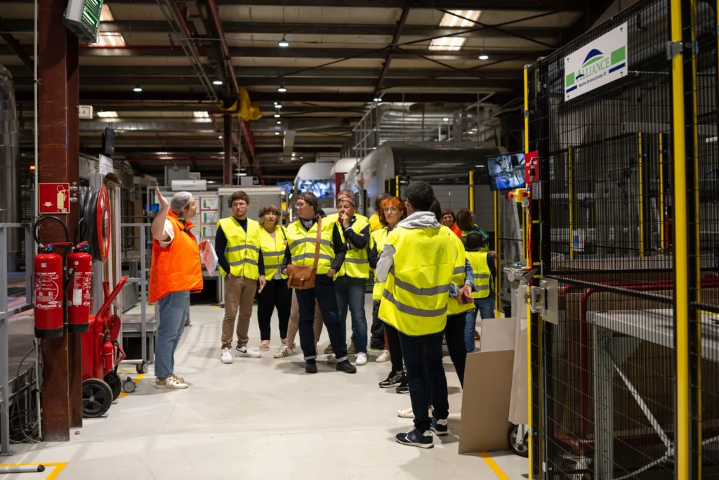 Plan a corporate guided tour in Trois-Rivieres.