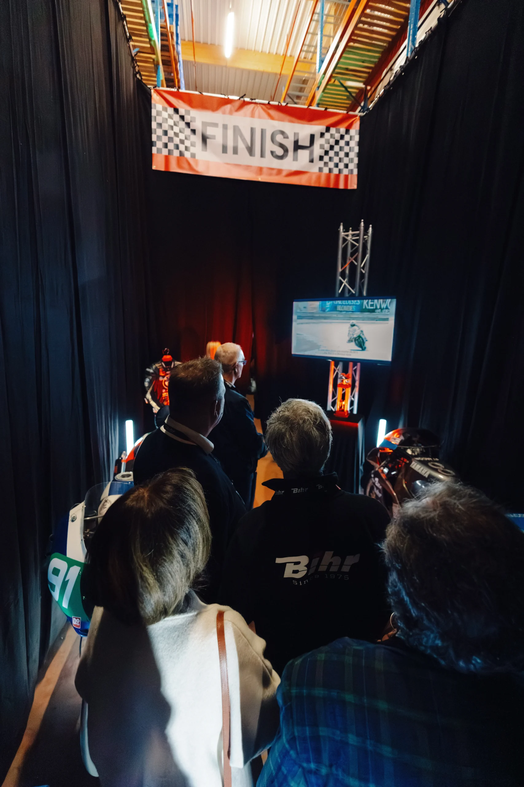 Lieu événementiel simulation circuit Laval salle modulable Cosmodôme · INNOV'events organisation d'événements